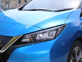 ニッサンリーフ ZE1 左ヘッドランプハウジング ZE1 LEAF リーフ 純正 ノーマル LED ヘッドライト ヘッドランプ
